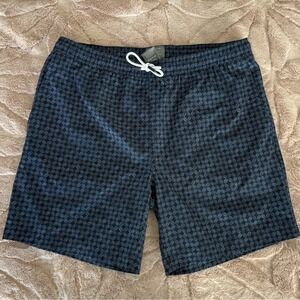 Berkley Jensen Mens M Swim Trunks Blue Geometric Medallion Print Board Shorts